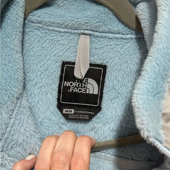 EUC Women’s Blue North Face Fleece Jacket sz M - Picture 8 of 11